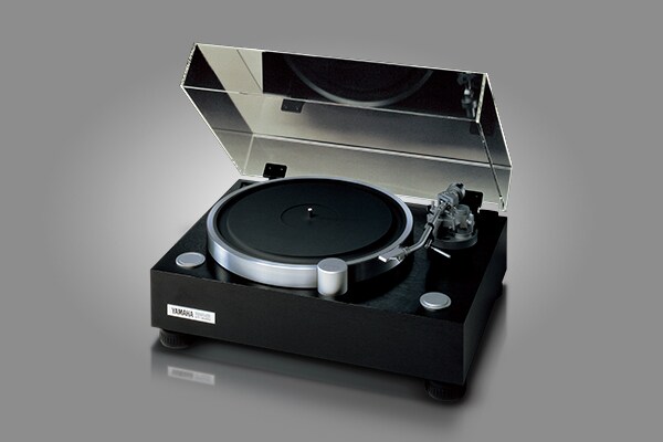 TURNTABLE GT-2000