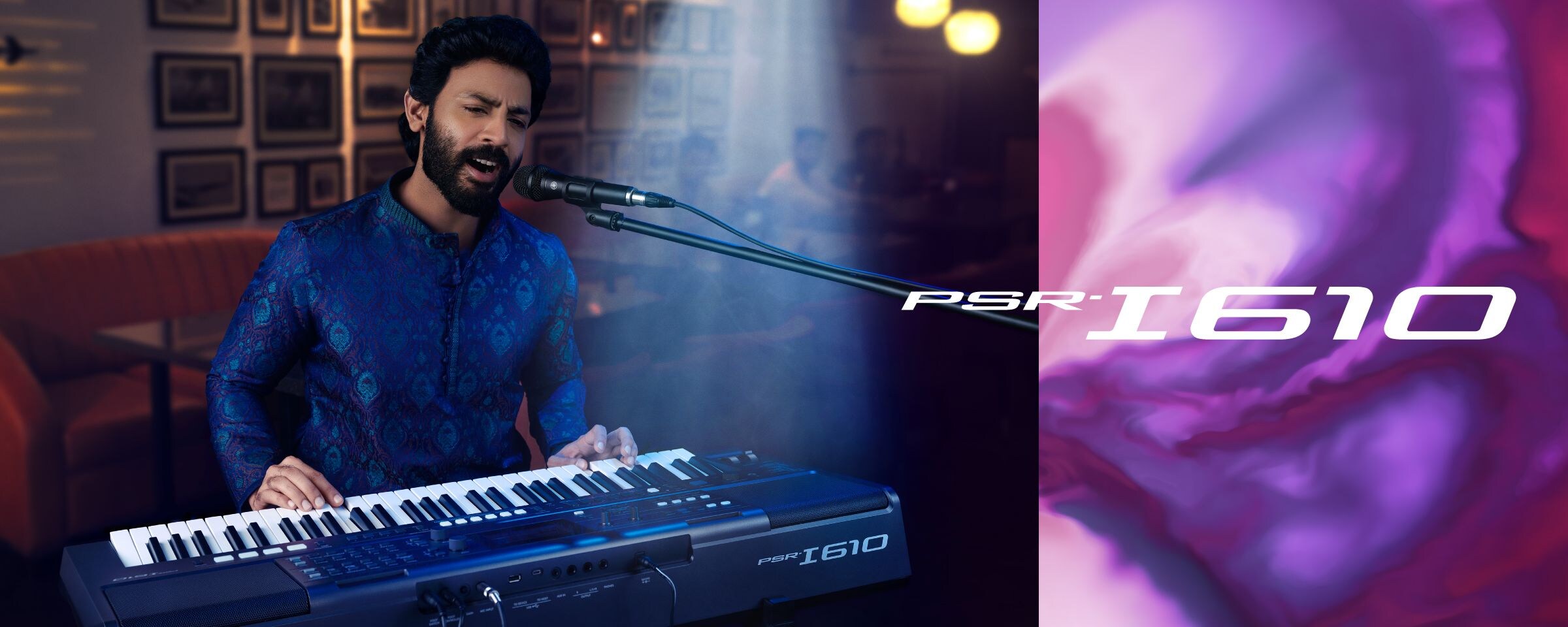 A performer using the PSR-I610 to sing and play in a restaurant