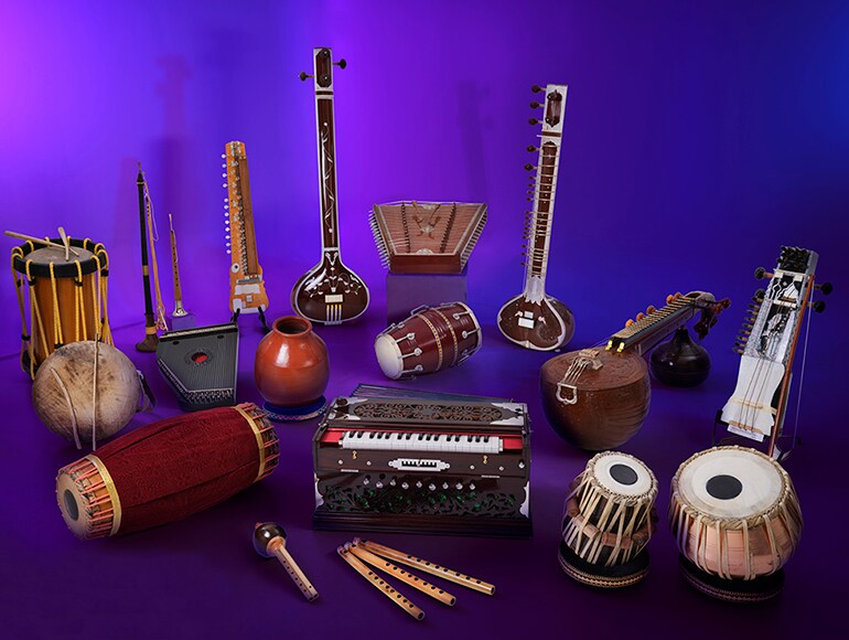 Traditional indian instruments featured on the PSR-I610