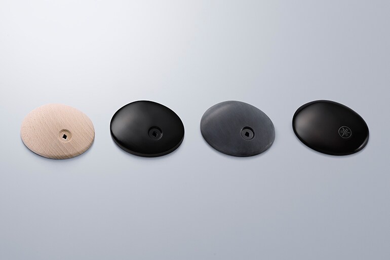 Wooden Housing color by production stage for the YHC3000 headphones