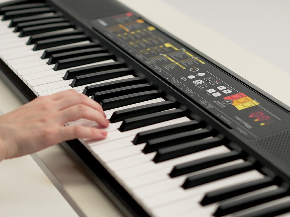 PSR-F52 - Overview - Home Keyboards - Keyboard Instruments