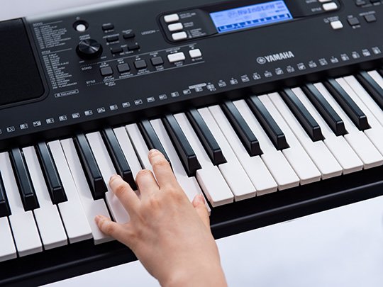 yamaha psr e373 midi